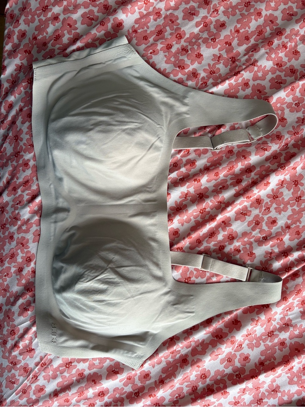 SKIMS Cream Seamless Light-Support Bra